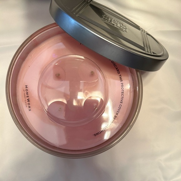 HomeWorx Candle by Slatkin & Co - Picture 3 of 7